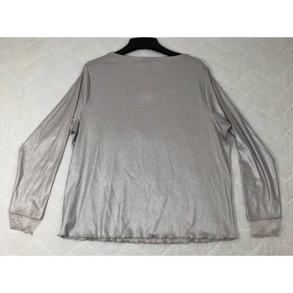 Jessica Simpson Blouse Women's Size 2X Silver Grey Metallic Lace Trim Ribbed Top - Picture 7 of 12
